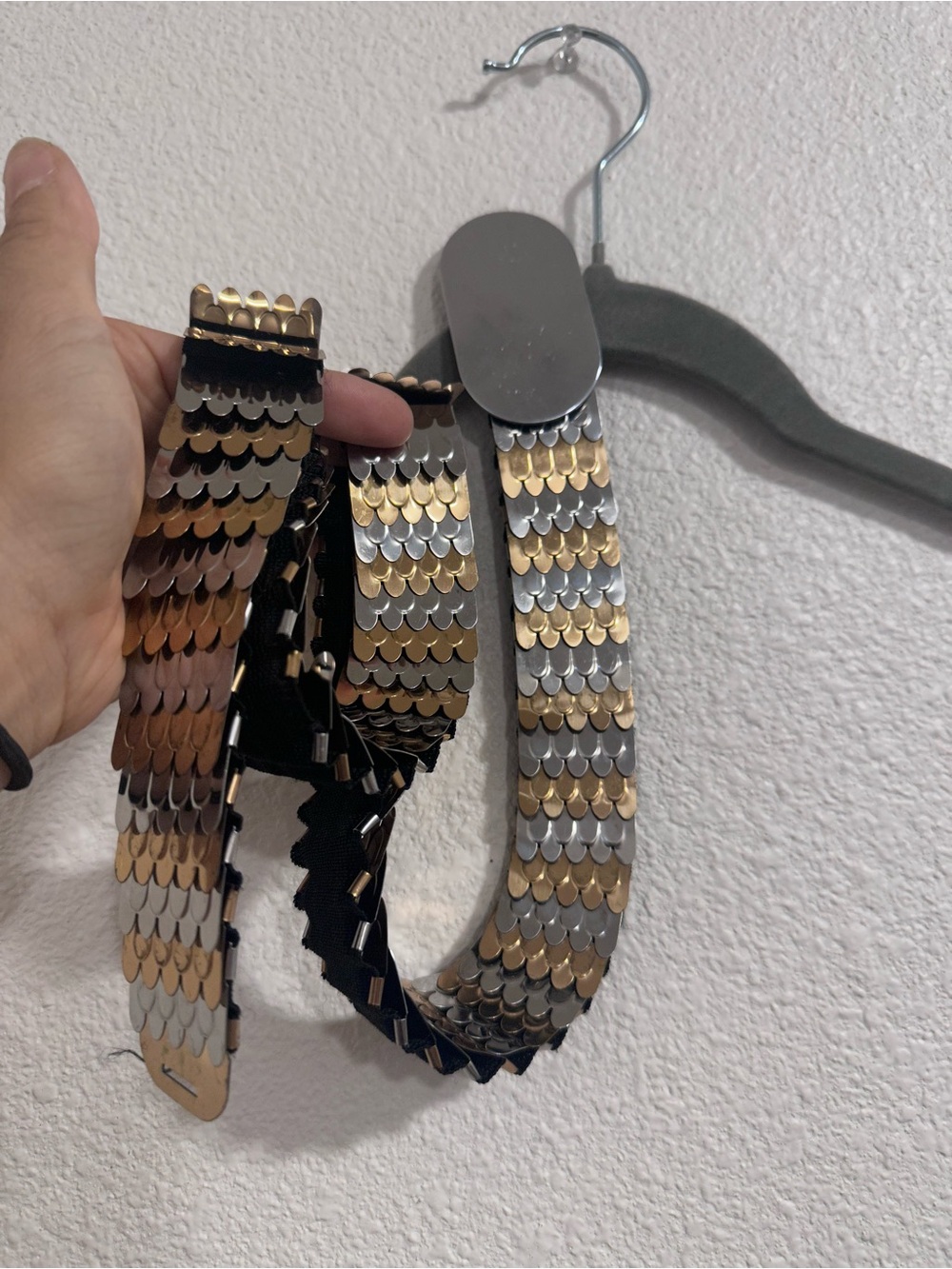 Metallic Scale Statement Belt - Gold & Silver